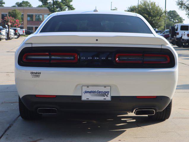 2016 Dodge Challenger R/T Plus