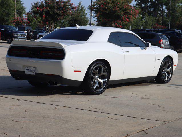 2016 Dodge Challenger R/T Plus