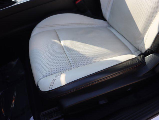 2016 Dodge Challenger R/T Plus