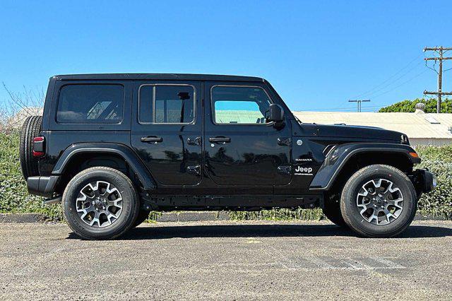 2024 Jeep Wrangler 4-Door Sahara 4x4