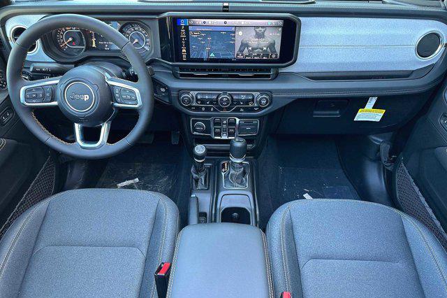 2024 Jeep Wrangler 4-Door Sahara 4x4