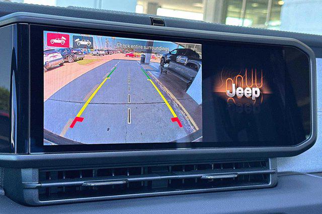 2024 Jeep Wrangler 4-Door Sahara 4x4