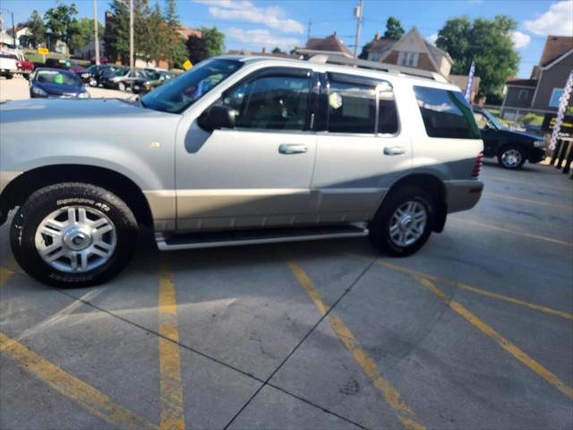 2005 Mercury Mountaineer Sport Utility 4D