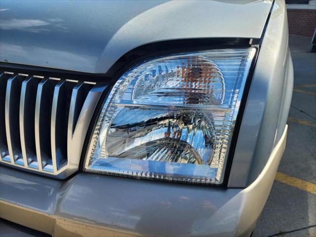 2005 Mercury Mountaineer Sport Utility 4D