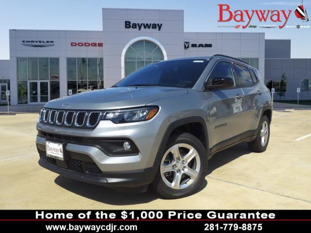 2023 Jeep Compass COMPASS LATITUDE 4X4