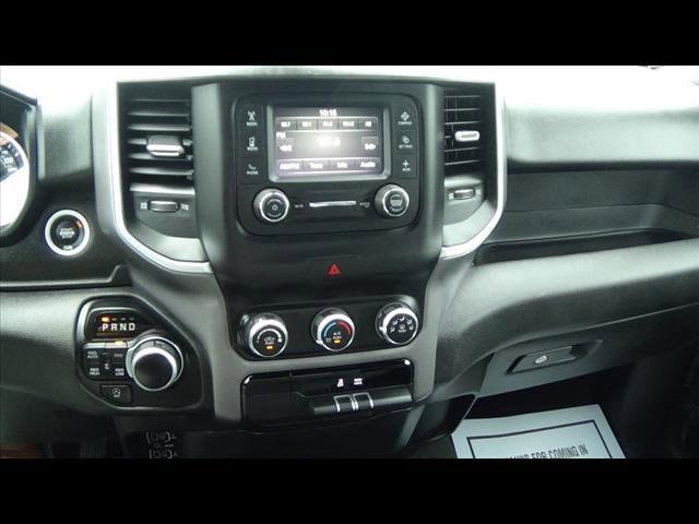 2022 Ram 1500 Big Horn Quad Cab 4x4 6'4" Box