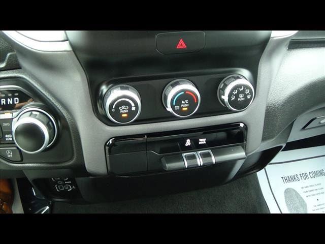 2022 Ram 1500 Big Horn Quad Cab 4x4 6'4" Box