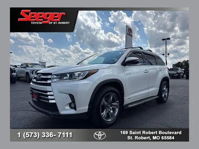 2019 Toyota Highlander Hybrid Limited Platinum for sale in Saint Robert, MO