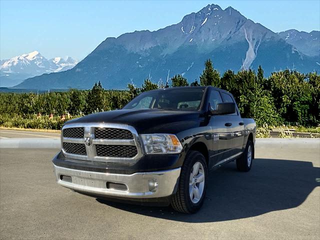 2023 RAM Ram 1500 Classic RAM 1500 CLASSIC TRADESMAN CREW CAB 4X4 57 BOX