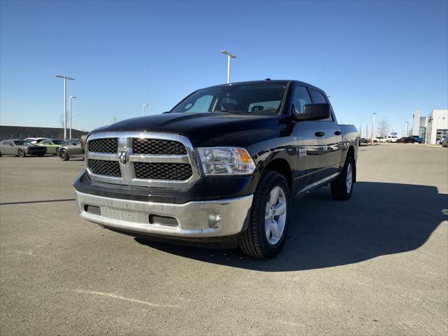 2023 RAM Ram 1500 Classic RAM 1500 CLASSIC TRADESMAN CREW CAB 4X4 57 BOX