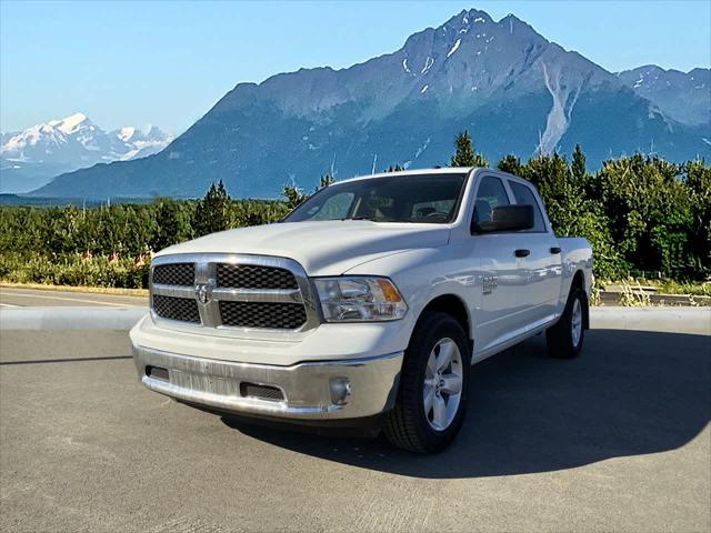 2023 RAM Ram 1500 Classic RAM 1500 CLASSIC TRADESMAN CREW CAB 4X4 57 BOX