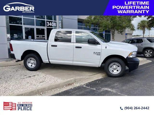 2023 RAM Ram 1500 Classic RAM 1500 CLASSIC TRADESMAN CREW CAB 4X4 57 BOX