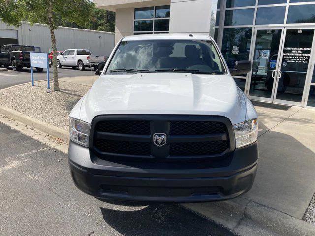 2023 RAM Ram 1500 Classic RAM 1500 CLASSIC TRADESMAN CREW CAB 4X4 57 BOX