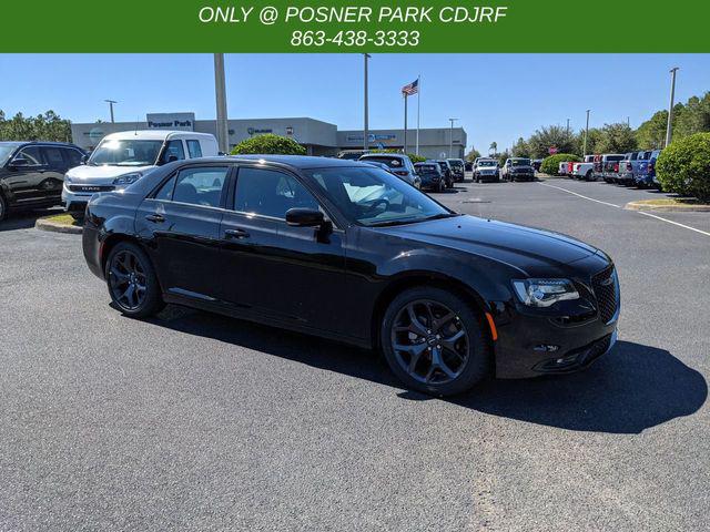 2023 Chrysler Chrysler 300 300S V6