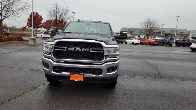 2024 RAM Ram 3500 RAM 3500 TRADESMAN CREW CAB 4X4 64 BOX