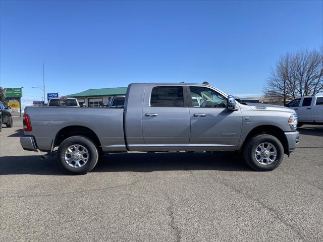 2024 RAM Ram 3500 RAM 3500 LARAMIE MEGA CAB 4X4 64 BOX