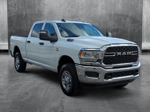 2024 RAM Ram 3500 RAM 3500 TRADESMAN CREW CAB 4X4 64 BOX