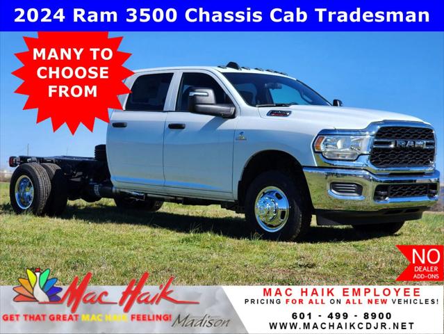 2024 RAM Ram 3500 Chassis Cab RAM 3500 TRADESMAN CREW CAB CHASSIS 4X4 60 CA