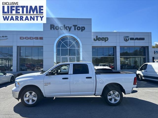 2023 RAM Ram 1500 Classic RAM 1500 CLASSIC TRADESMAN CREW CAB 4X4 57 BOX