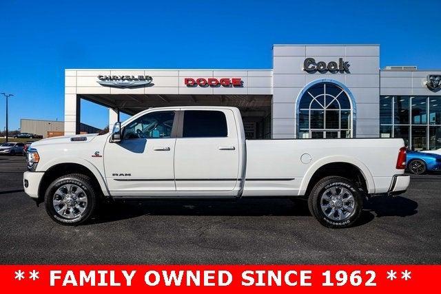 2024 RAM Ram 3500 RAM 3500 LIMITED CREW CAB 4X4 8 BOX