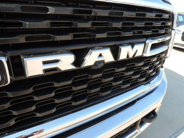 2024 RAM Ram 3500 RAM 3500 TRADESMAN CREW CAB 4X4 64 BOX