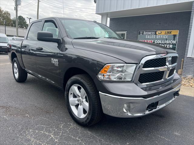 2023 RAM Ram 1500 Classic RAM 1500 CLASSIC TRADESMAN CREW CAB 4X4 57 BOX