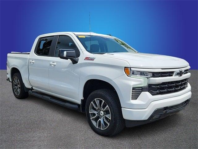 2022 Chevrolet Silverado 1500 4WD Crew Cab Short Bed RST