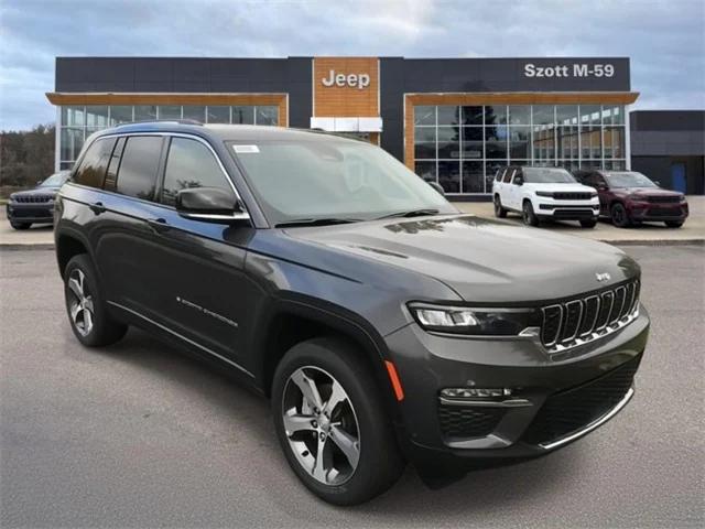 2023 Jeep Grand Cherokee GRAND CHEROKEE LIMITED 4X4