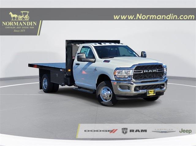 2024 RAM Ram 3500 Chassis Cab RAM 3500 TRADESMAN CHASSIS REGULAR CAB 4X2 84 CA