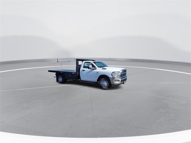 2024 RAM Ram 3500 Chassis Cab RAM 3500 TRADESMAN CHASSIS REGULAR CAB 4X2 84 CA
