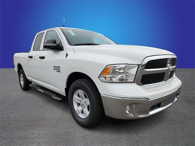 2023 RAM Ram 1500 Classic RAM 1500 CLASSIC TRADESMAN QUAD CAB 4X4 64 BOX