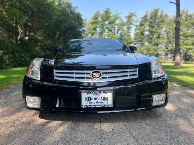 2004 Cadillac XLR Standard