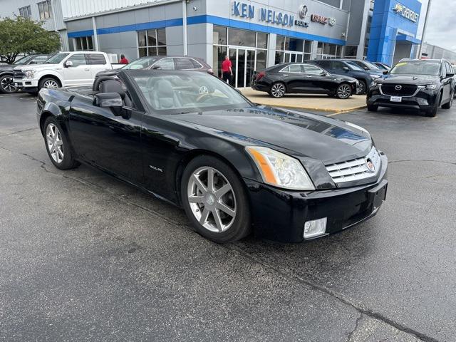 2004 Cadillac XLR Standard