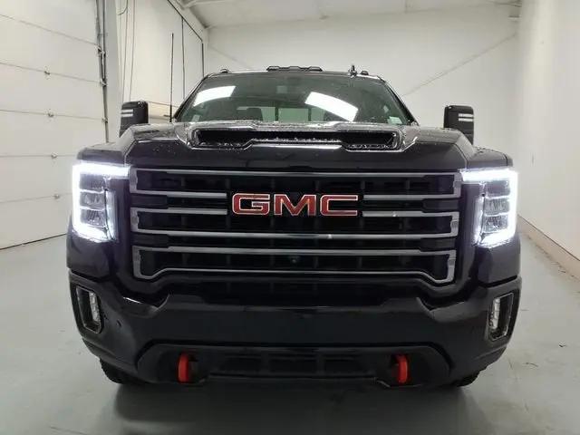 2023 GMC Sierra 2500HD 4WD Crew Cab Standard Bed AT4