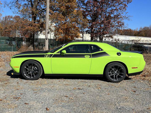 2023 Dodge Challenger CHALLENGER R/T