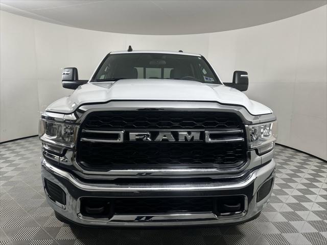 2024 RAM Ram 3500 RAM 3500 TRADESMAN CREW CAB 4X4 64 BOX