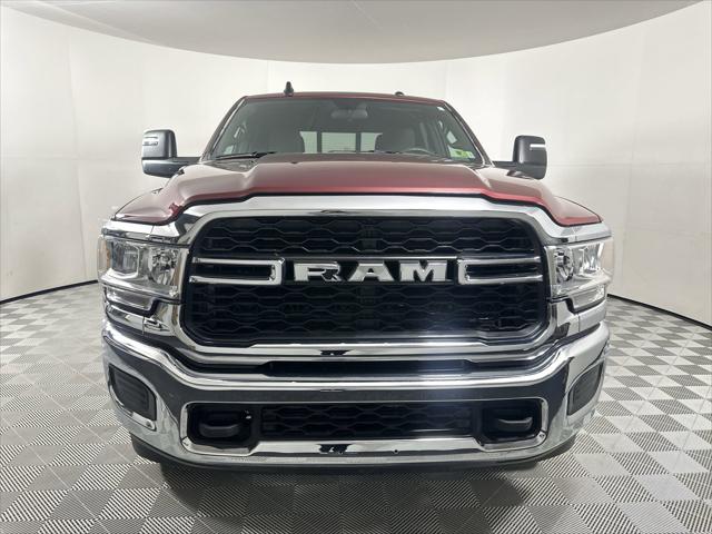 2024 RAM Ram 3500 RAM 3500 TRADESMAN CREW CAB 4X4 64 BOX