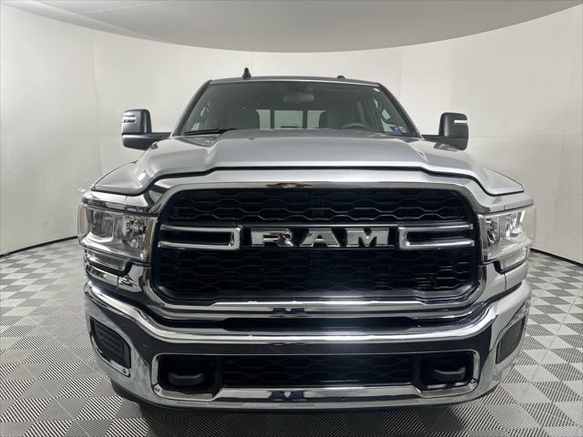 2024 RAM Ram 3500 RAM 3500 TRADESMAN CREW CAB 4X4 64 BOX