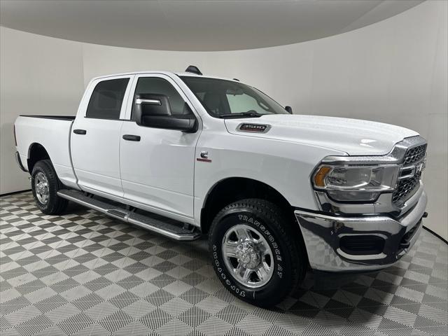 2024 RAM Ram 3500 RAM 3500 TRADESMAN CREW CAB 4X4 64 BOX