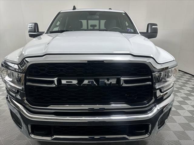 2024 RAM Ram 3500 RAM 3500 TRADESMAN CREW CAB 4X4 64 BOX