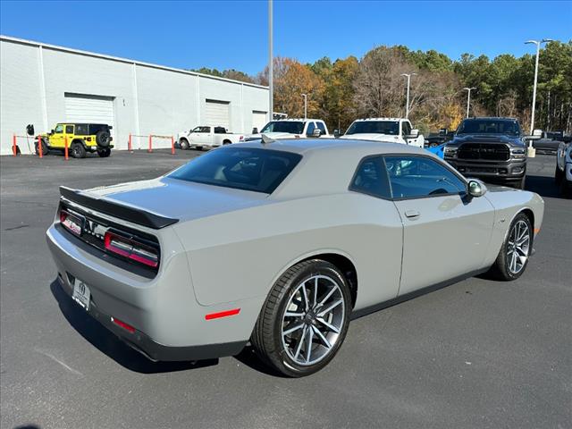 2023 Dodge Challenger CHALLENGER R/T