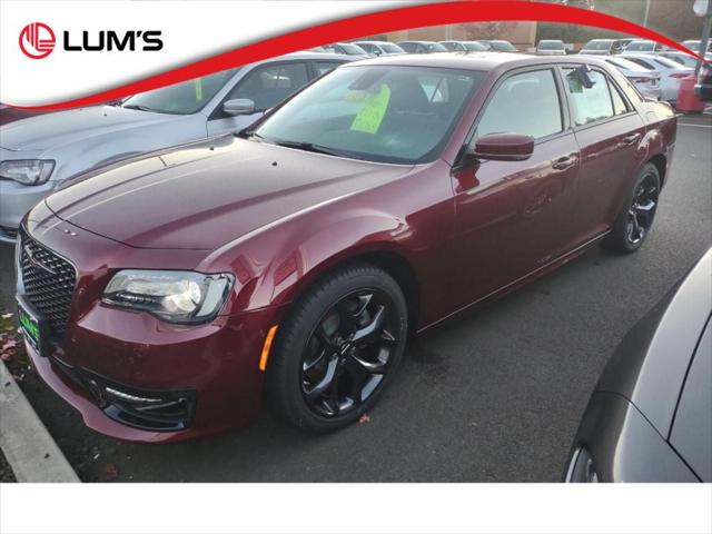 2023 Chrysler Chrysler 300 300S V8