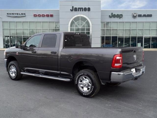 2024 RAM Ram 3500 RAM 3500 TRADESMAN CREW CAB 4X4 64 BOX