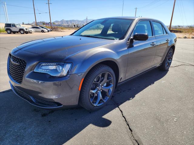 2023 Chrysler Chrysler 300 300 TOURING