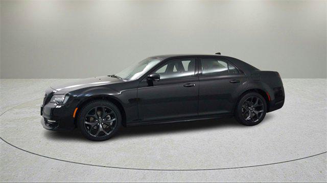 2023 Chrysler Chrysler 300 300 TOURING L RWD