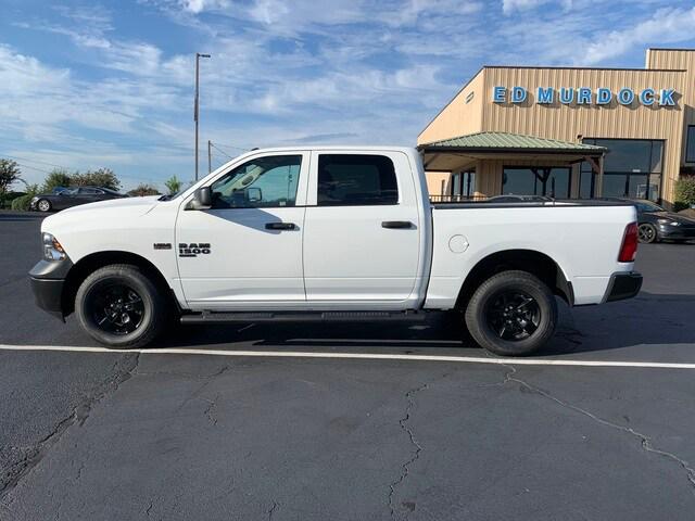 2022 RAM 1500 Classic Tradesman Crew Cab 4x4 57 Box 2022 RAM 1500 Classic Tradesman Crew Cab 4x4 57 Box