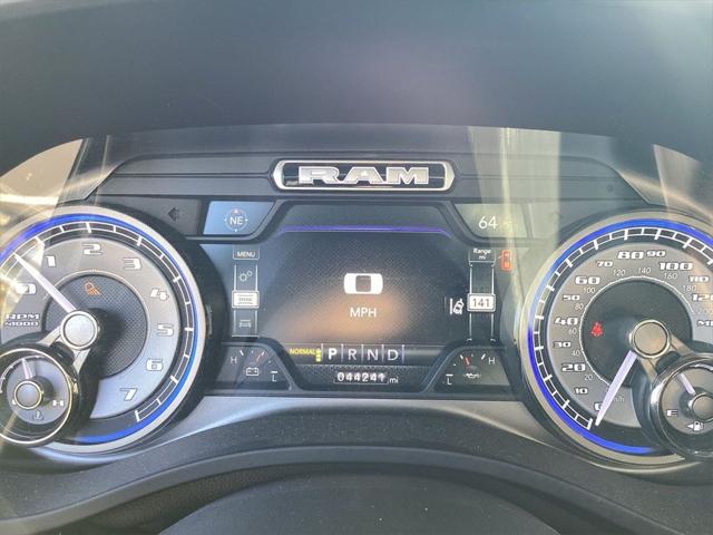 2019 RAM 1500 Limited Crew Cab 4x4 64 Box