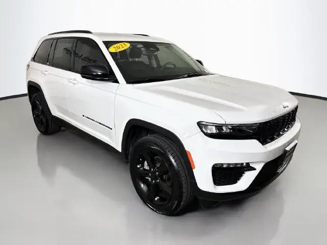 2023 Jeep Grand Cherokee Limited 4x4 for sale in Bloomington, IL