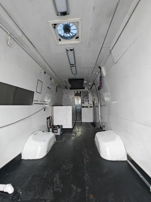 2019 Mercedes-Benz Sprinter 4500 High Roof V6