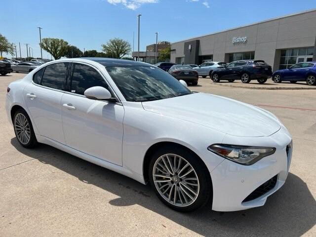 2019 Alfa Romeo Giulia Ti Lusso RWD